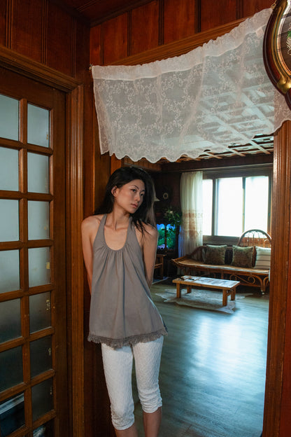 Camelia Capri Leggings | White