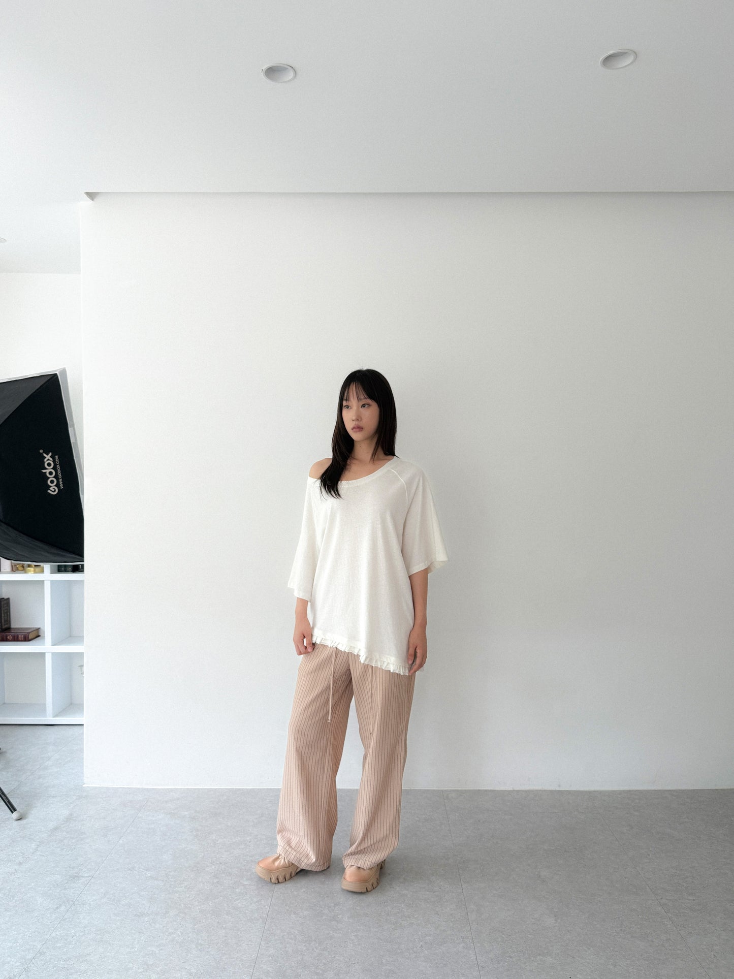 Loose Fit Ruffle Hem Tee | Off White