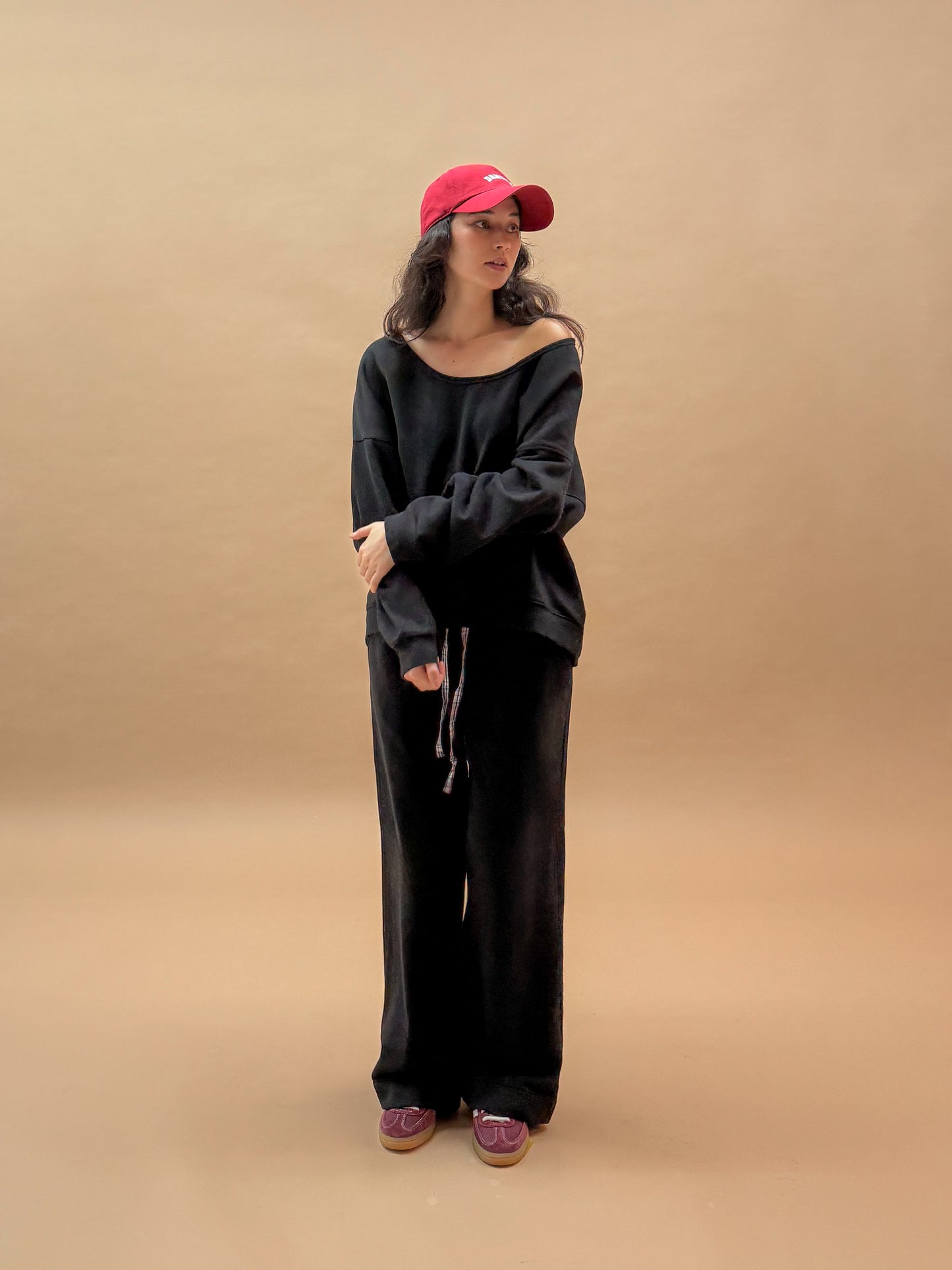 U-neck Sweatshirt | Black