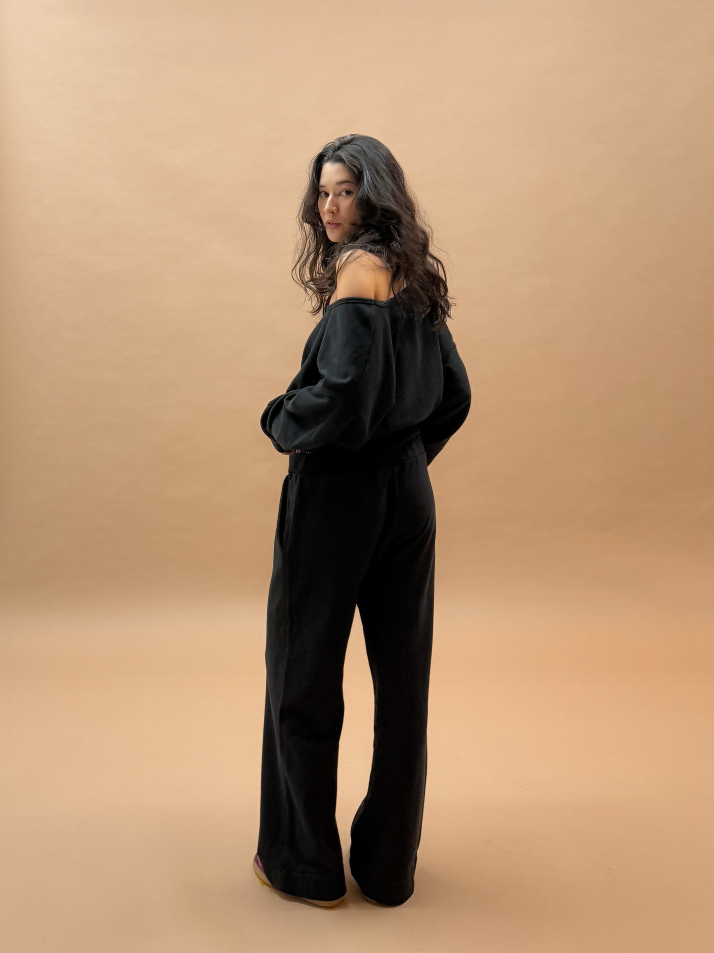 U-neck Sweatshirt | Black