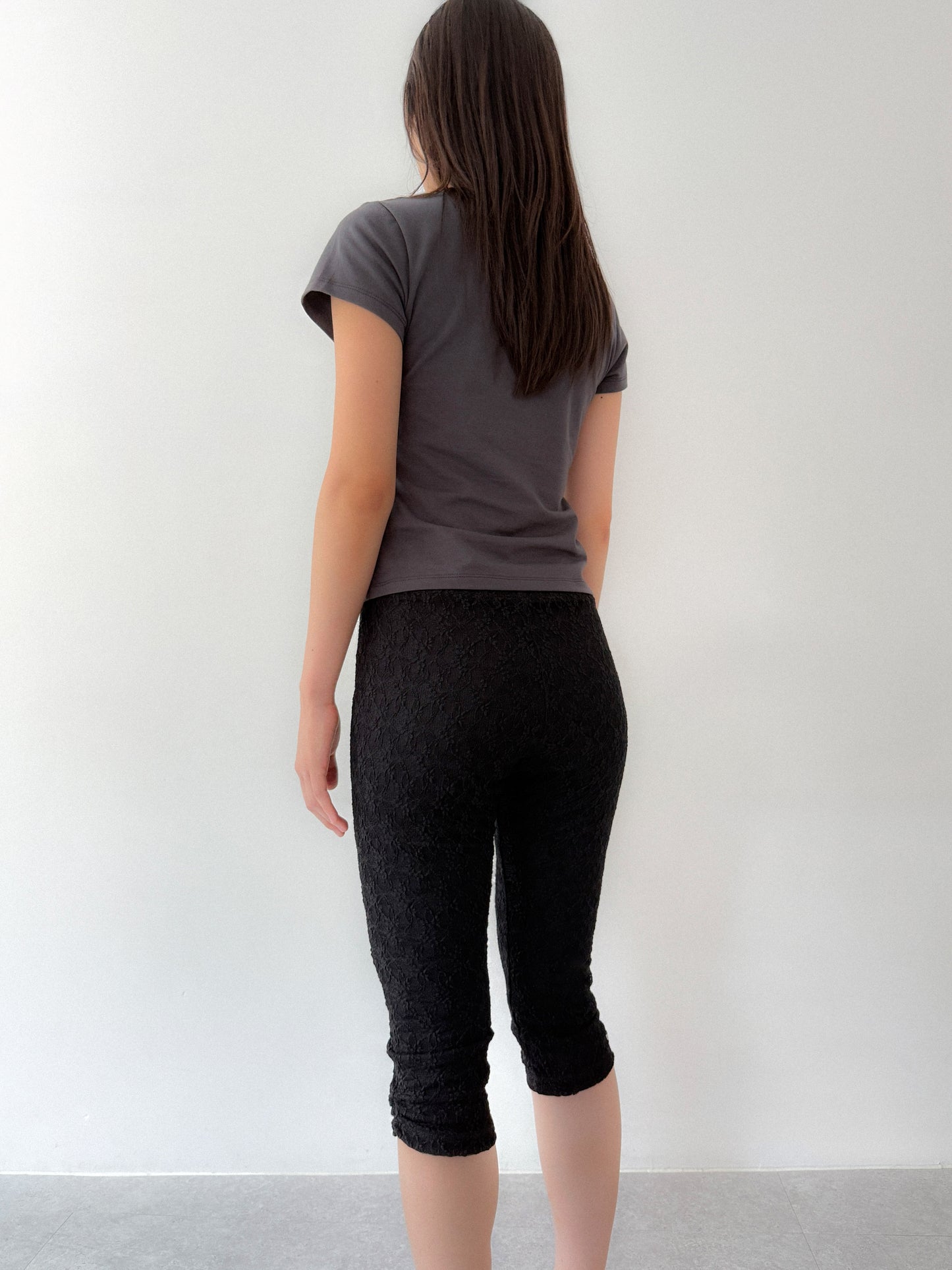Camelia Capri Leggings | Black