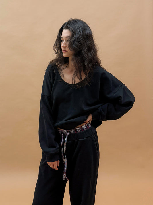 U-neck Sweatshirt | Black