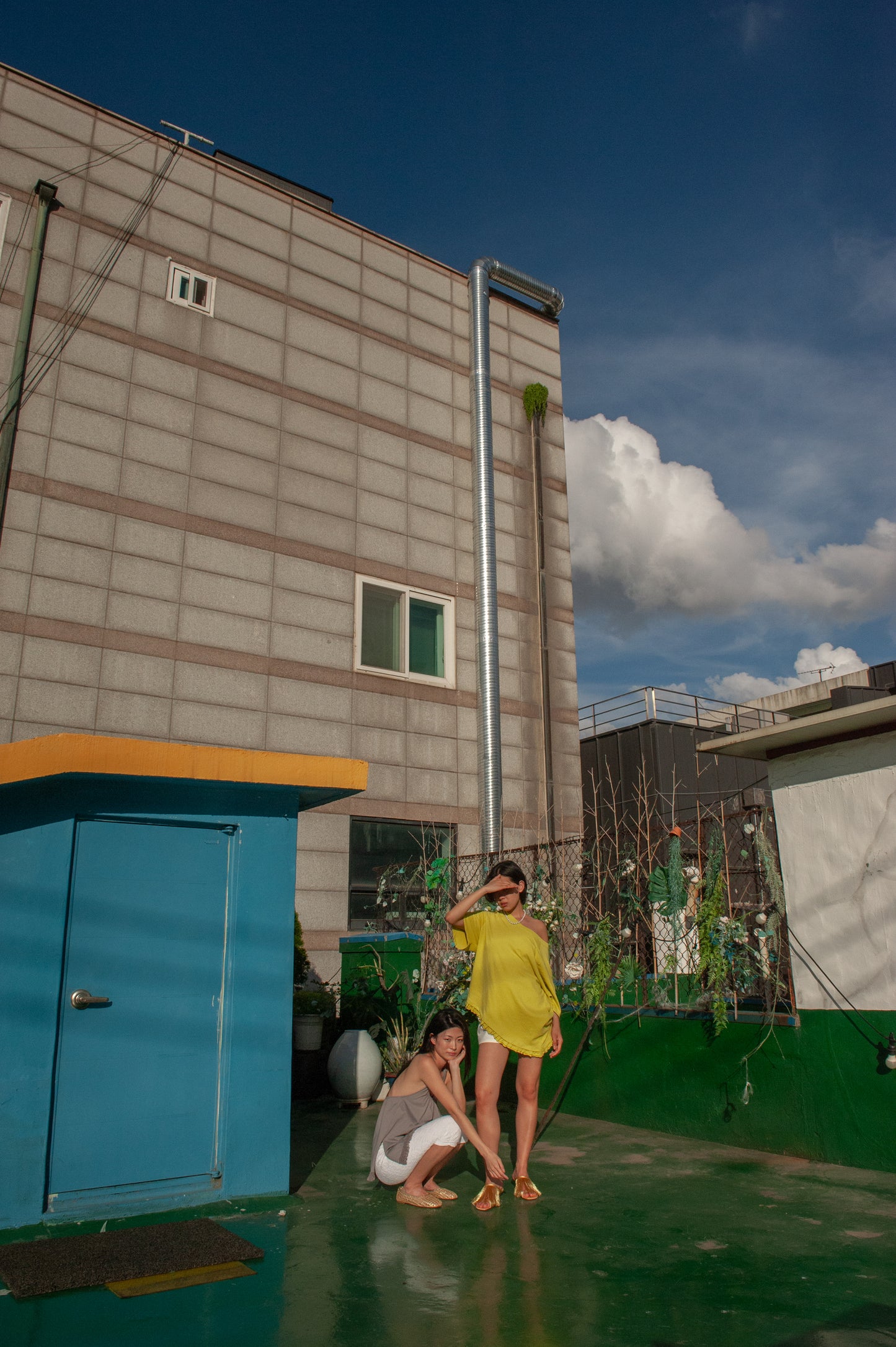 Loose Fit Ruffle Hem Tee | Mustard